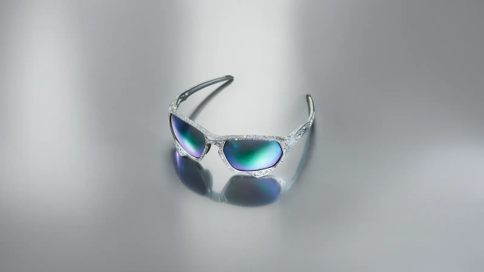 Oakley x Swarovski Plazma X-Silver Brings Crystal Precision to High Performance Eyewear