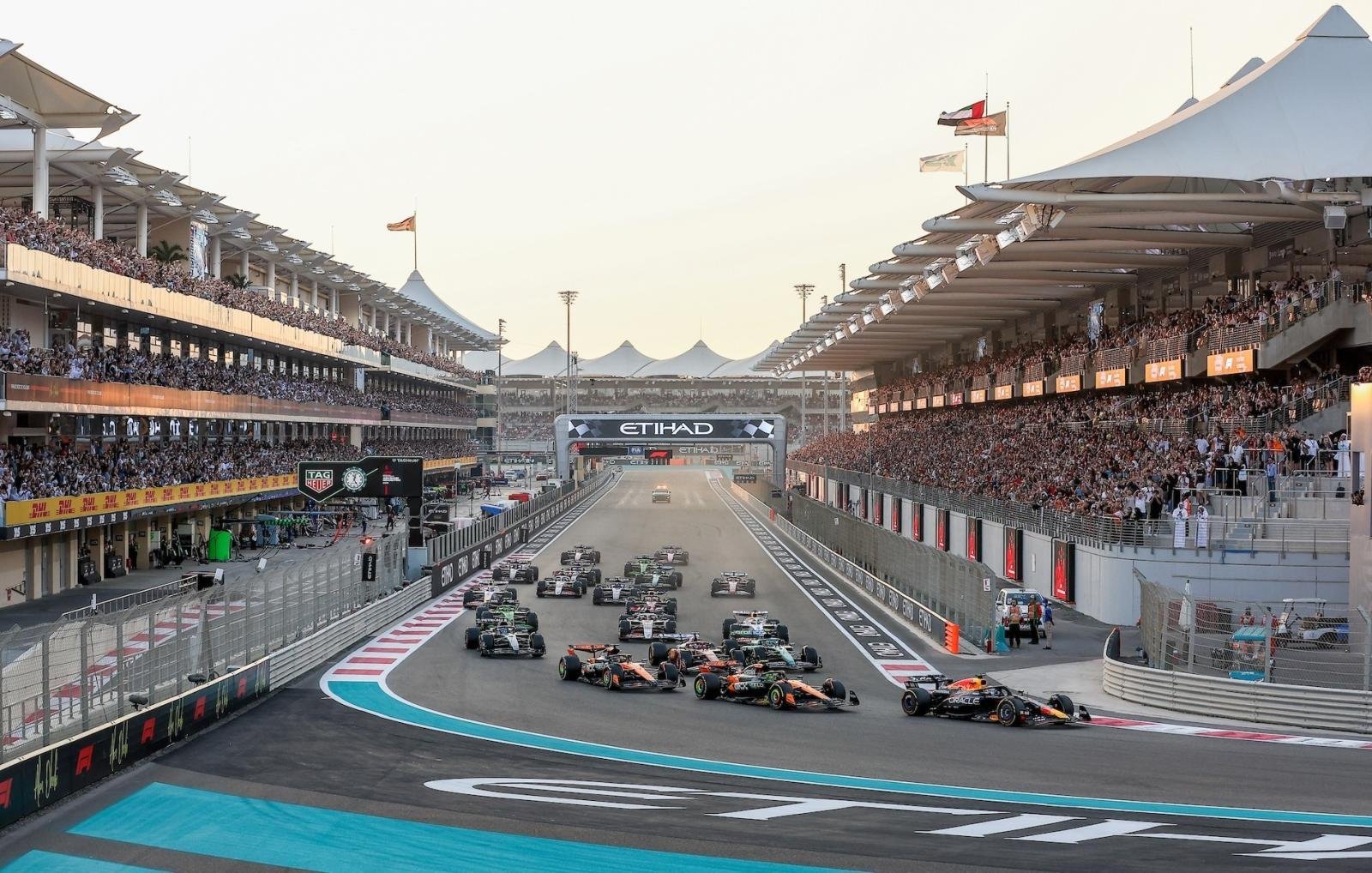 Abu Dhabi Grand Prix brings 339,000 fans to Yas Island