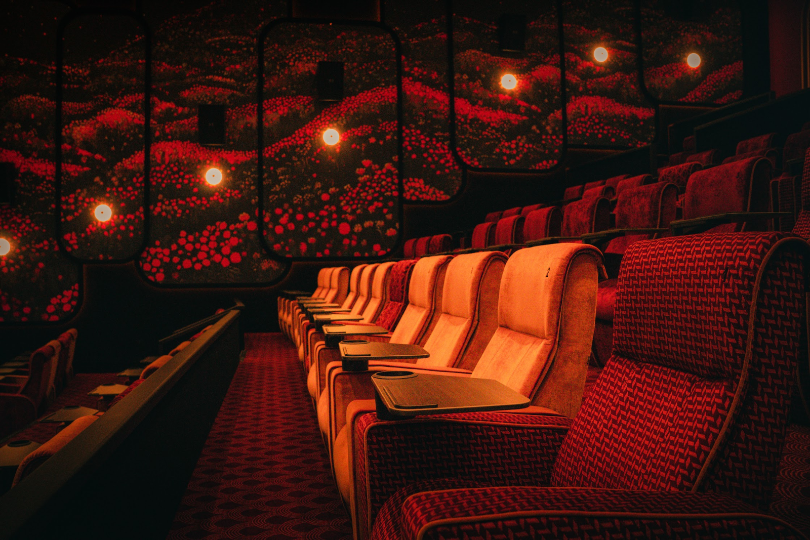 Cinemacity Startlight Opens in Marina Mall Abu Dhabi