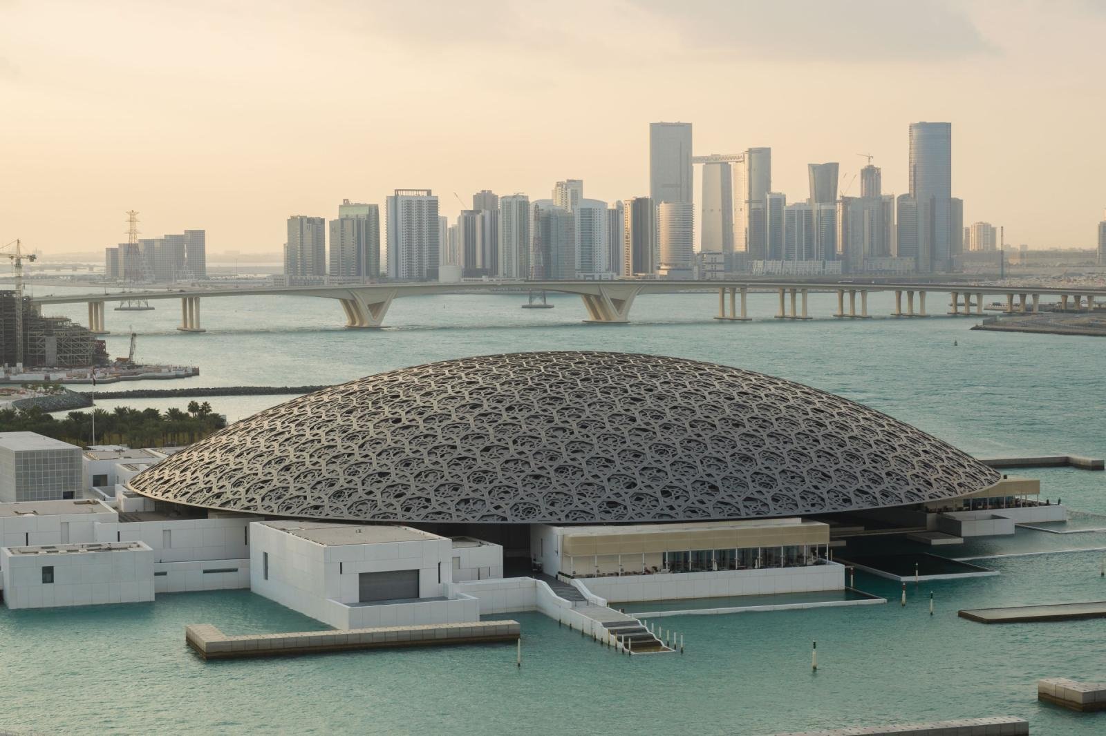 https://privatemembersuae.com/2026/04/06/saadiyat-abu-dhabi-museum-pass/