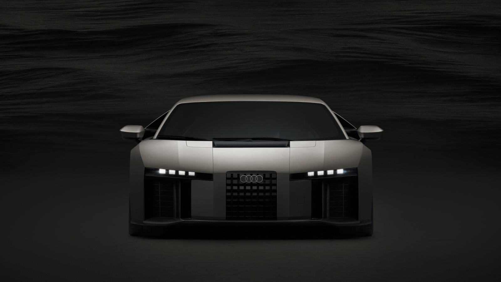 Audi presents its first supercar with a high-performance hybrid powertrain