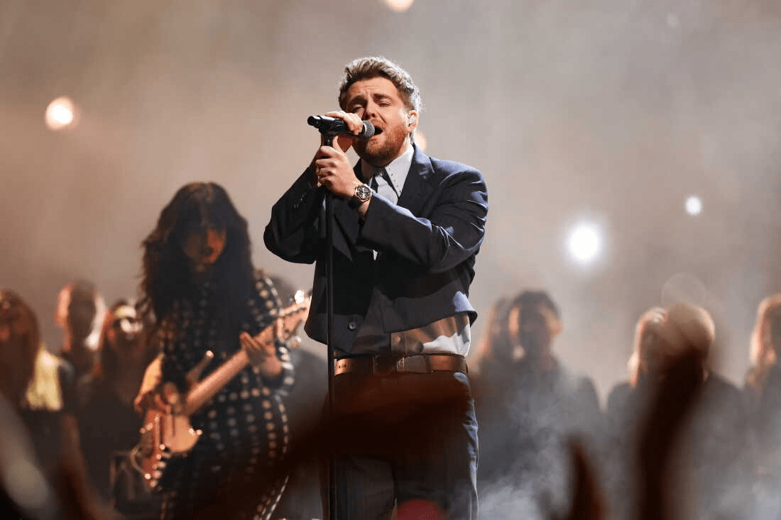 Alex Warren to Headline at Abu Dhabi Grand Prix Week 2026